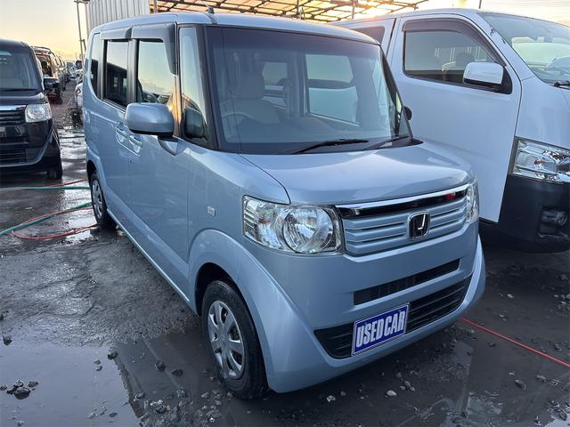 N-BOX G・Lパッケージ 《走行65000キロ》《車検2年》パワースライドア/ステアリングコントロール/プッシュスタート/スマートキー/スペアキー有/CDオーディオ/オートエアコン/(4枚目)