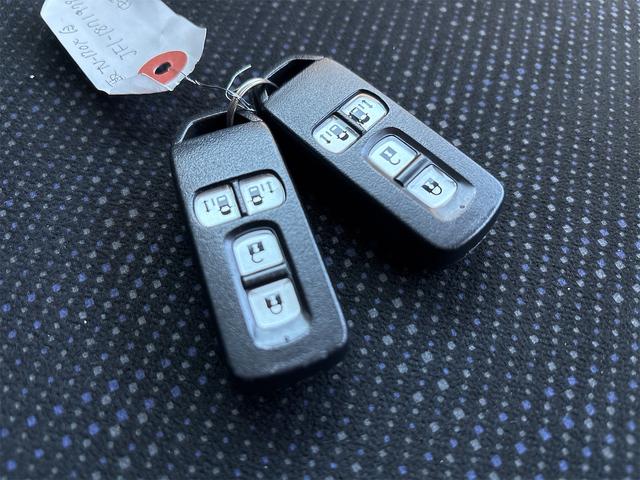 �X�}�[�g�L�[���g�т��Ă���ƁA���肪�ǂ����Ă��Ă��J���ł��܂��B���V�󎞂ɂ͓��ɏ�����܂��B