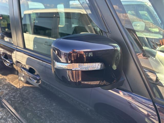 スペーシアカスタム TS 《4WDターボ》《車検2年》純正エアロ15インチAW/衝突軽減ブレーキ/革巻きステアリング/シートヒーター/両側パワースライドドア/プッシュスタート/スマートキースペアキー/HIDオートライトフォグ(9枚目)