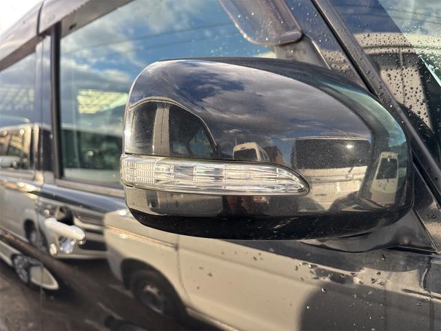 タント カスタムRS 《4WDターボ》《車検2年》《後期モデル》純正フルエアロ14インチAW/SDナビTV/MOMO革巻きステアリング/パワースライドア/スマートキー/HIDオートライトフォグ/(9枚目)