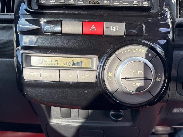 タント カスタムRS 《4WDターボ》《車検2年》《後期モデル》純正フルエアロ14インチAW/SDナビTV/MOMO革巻きステアリング/パワースライドア/スマートキー/HIDオートライトフォグ/(19枚目)