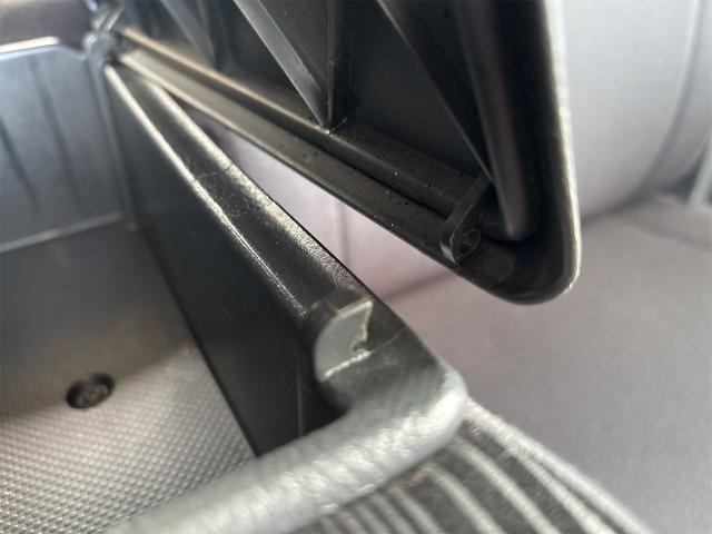 タント カスタムRS 《4WDターボ》《車検2年》《後期モデル》純正フルエアロ14インチAW/SDナビTV/MOMO革巻きステアリング/パワースライドア/スマートキー/HIDオートライトフォグ/(27枚目)