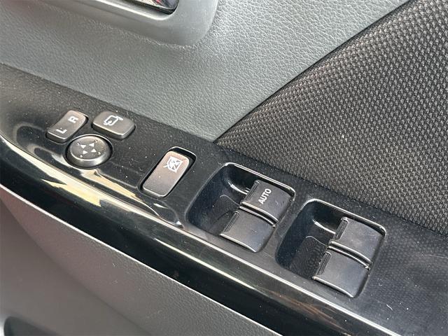 ワゴンＲスティングレー Ｔ　《４ＷＤターボ》《車検令和９年２月》純正フルエアロ１５インチＡＷ／シートヒーター／走行９３７００キロ／アームレスト／プッシュスタート／スマートキー／ＨＩＤオートライトフォグ／（27枚目）