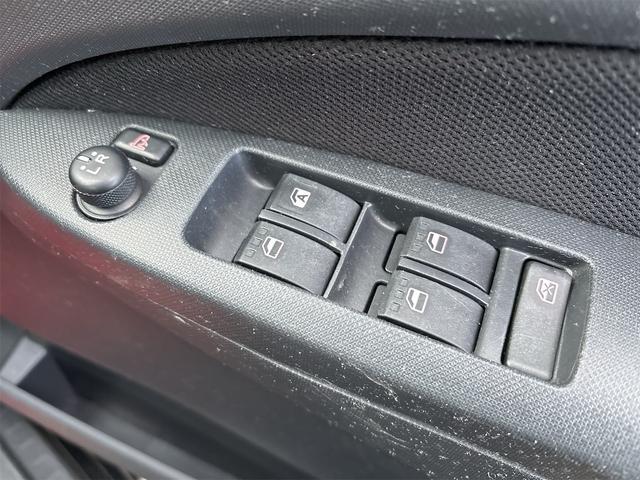 ムーヴ X SA 《走行75500キロ》《車検2年》《後期モデル》純正フルエアロ14インチAW/CD/プッシュスタート/スマートキー/衝突軽減ブレーキ/HIDオートライトフォグ/(26枚目)