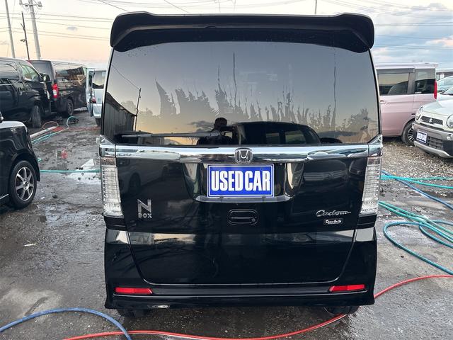 Ｎ－ＢＯＸカスタム Ｇ　ＳＳブラックスタイルパッケージ　《４ＷＤ》《車検２年》《後期モデル》ＳＤナビＴＶフルセグＢｌｕｅｔｏｏｔｈバックカメラ／シートヒーター／ＥＴＣ／ＨＩＤオートライトフォグ／両側パワースライドア／（8枚目）