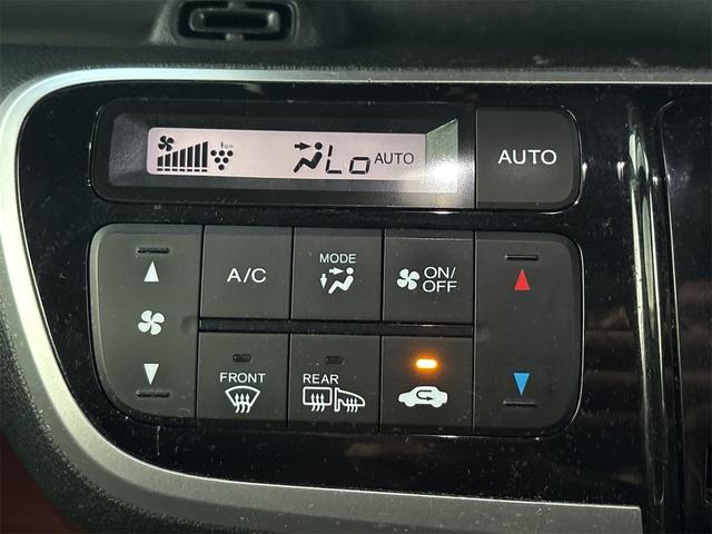 Ｎ－ＢＯＸカスタム Ｇ　ＳＳブラックスタイルパッケージ　《４ＷＤ》《車検２年》《後期モデル》ＳＤナビＴＶフルセグＢｌｕｅｔｏｏｔｈバックカメラ／シートヒーター／ＥＴＣ／ＨＩＤオートライトフォグ／両側パワースライドア／（21枚目）