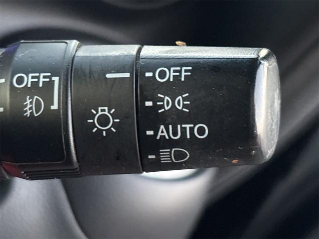 Ｎ－ＢＯＸカスタム Ｇ　ＳＳブラックスタイルパッケージ　《４ＷＤ》《車検２年》《後期モデル》ＳＤナビＴＶフルセグＢｌｕｅｔｏｏｔｈバックカメラ／シートヒーター／ＥＴＣ／ＨＩＤオートライトフォグ／両側パワースライドア／（24枚目）