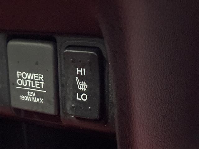 Ｎ－ＢＯＸカスタム Ｇ　ＳＳブラックスタイルパッケージ　《４ＷＤ》《車検２年》《後期モデル》ＳＤナビＴＶフルセグＢｌｕｅｔｏｏｔｈバックカメラ／シートヒーター／ＥＴＣ／ＨＩＤオートライトフォグ／両側パワースライドア／（31枚目）