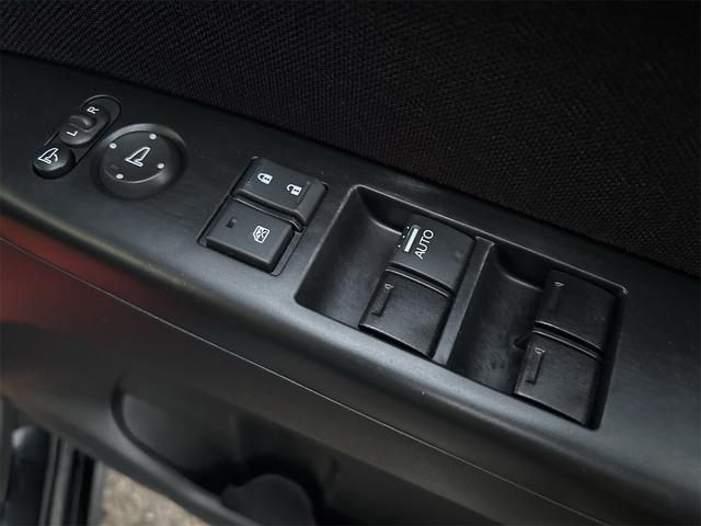 Ｎ－ＢＯＸカスタム Ｇ　ＳＳブラックスタイルパッケージ　《４ＷＤ》《車検２年》《後期モデル》ＳＤナビＴＶフルセグＢｌｕｅｔｏｏｔｈバックカメラ／シートヒーター／ＥＴＣ／ＨＩＤオートライトフォグ／両側パワースライドア／（35枚目）