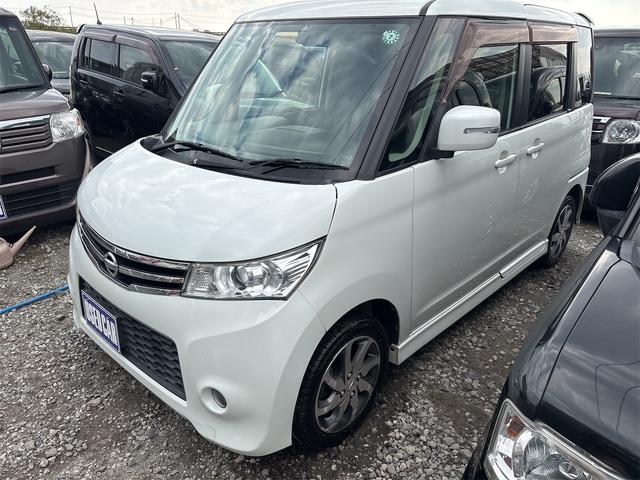 ルークス ハイウェイスターターボ　《走行３８５００キロ》《４ＷＤターボ》《車検２年》フルセグ／Ｂｌｕｅｔｏｏｔｈ／バックカメラ／革巻きステアリング／シートヒーター／両側パワースライドア／プッシュスタートスマートキー／ＨＩＤオートライト（5枚目）