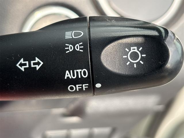 ルークス ハイウェイスター　《車検２年》《最終モデル》純正フルエアロ１４インチＡＷ／プッシュスタート／スマートキー／アームレスト／ＳＤナビＴＶフルセグ／パワースライドア／ＨＩＤオートライトフォグ・（21枚目）