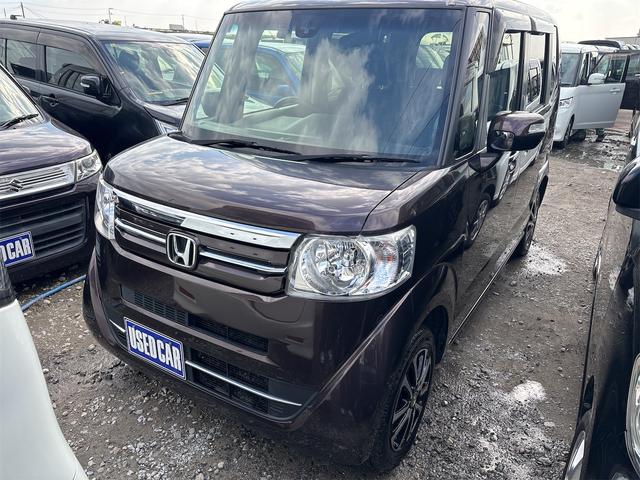 N-BOX G SSパッケージ 《4WD》SDナビTVフルセグBluetoothバックカメラ/衝突軽減ブレーキシステム/両側パワースライドア/シートヒーター/プッシュスタート/スマートキースペアキー有/HIDオートライト/ETC/(5枚目)