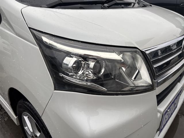 ムーヴ カスタム X SA 《4WD》《後期モデル》純正フルエアロ14インチAW/SDナビTVフルセグBluetooth/プッシュスタート/スマートキー/衝突軽減ブレーキシステム/LEDオートライトフォグ/アームレスト/(3枚目)