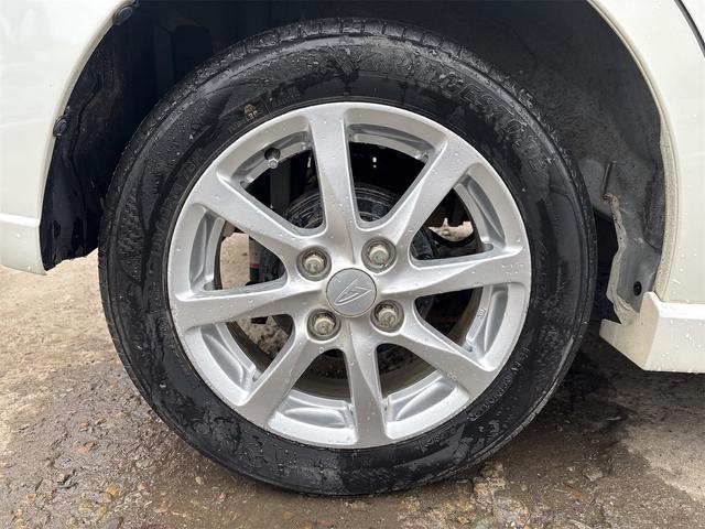 ムーヴ カスタム X SA 《4WD》《後期モデル》純正フルエアロ14インチAW/SDナビTVフルセグBluetooth/プッシュスタート/スマートキー/衝突軽減ブレーキシステム/LEDオートライトフォグ/アームレスト/(11枚目)