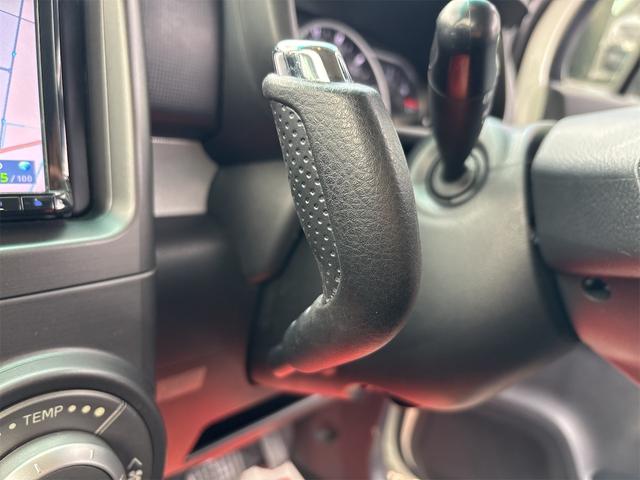 ムーヴコンテ カスタム　Ｘ　ＶＳ　２０１５年式／純正フルエアロ１５インチＡＷ／ＨＩＤオートライトフォグ／革巻きステアリング／スマートキー／オートエアコン／アームレスト／ＥＴＣ（21枚目）