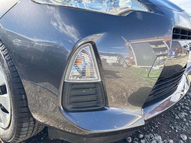 アクア Ｓ　《走行４０６００キロ》《車検２年》基本装備フル装備／ＳＤナビＴＶＢｌｕｅｔｏｏｔｈバックカメラ／キーレス／電動格納ミラー／プライバシーガラス／（9枚目）