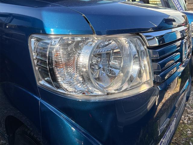 ���C�g�͎g�p���Ă܂��Ə��X�ɓ܂��Ă��܂��܂��B���X�̓w�b�h���C�g�𖁂��Ă��炲�[�Ԓv���܂��I�����S���������B