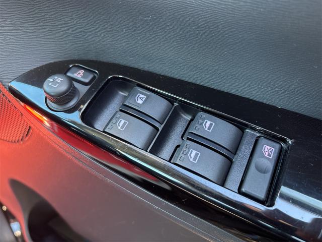 タント カスタムX SA 《4WD》純正フルエアロ14インチAW/SDナビTVフルセグナBluetoothバックカメラ/フィリップダウンモニター/ETC/プッシュスタート/スマートキー/パワースライドドア/ETC/LEDライト(33枚目)