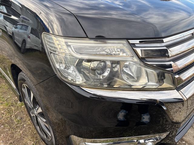 ステップワゴンスパーダ Z クールスピリット 《車検2年》《後期モデル》17インチAWSDナビTVフルセグBluetoothバックカメラフリップダウンモニター/革巻ステアリング/パドルシフト/クルコン/スマートキー/両側パワースライドア/ETC/(3枚目)