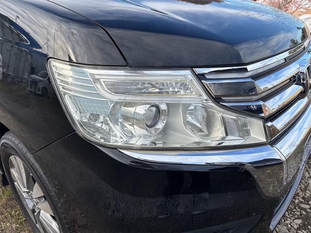 ステップワゴンスパーダ Ｚ　インターナビセレクション　《後期モデル》《車検２年》純正フルエアロ１６インチＡＷ／ＳＤナビＴＶフルセグＢｌｕｅｔｏｏｔｈ／革巻きステアリング／パドルシフト／クルーズコントロール／ＥＴＣ／ヘッドレスモニター／両側パワースライドア（3枚目）