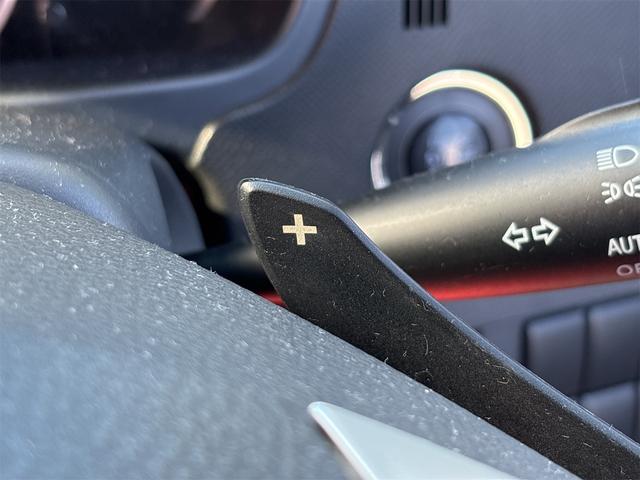 ワゴンＲスティングレー Ｔ　《ターボ》《車検令和９年１０月》純正フルエアロ１４インチＡＷ／プッシュスタート／スマートキー／オートエアコン／ＨＩＤオートライトフォグ／革巻きステアリング／（19枚目）