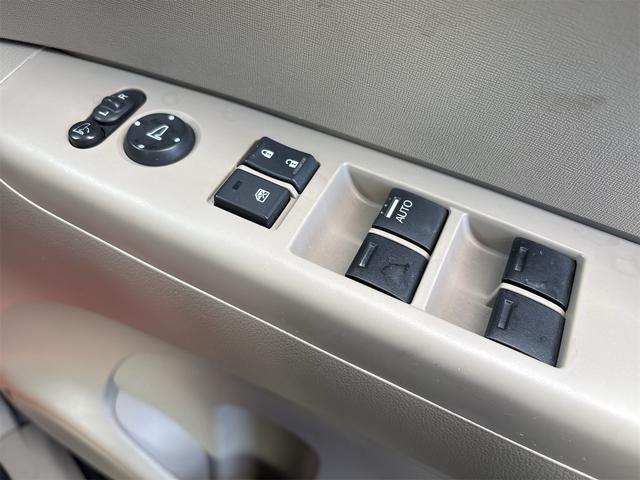 N-BOX G・Lパッケージ 《走行68300キロ》《車検2年》基本装備/フル装備/スマートキー/オートエアコン/アームレスト/パワースライドア/SDナビTVフルセグ/13インチAW/(26枚目)