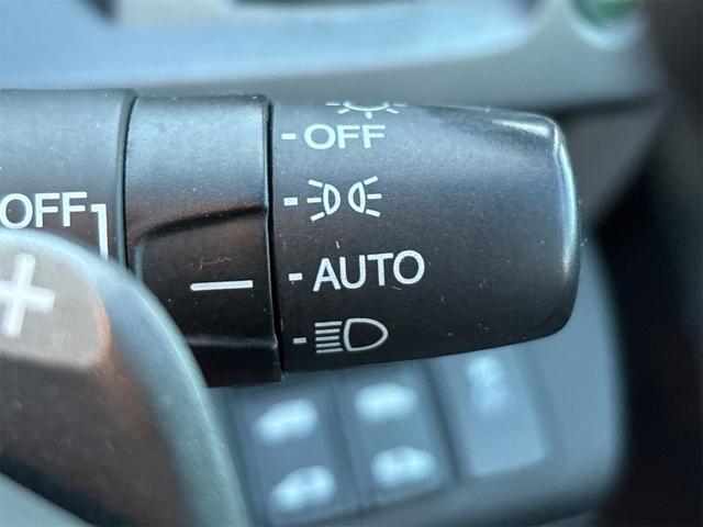 ステップワゴンスパーダ クールスピリット 《車検2年》純正ナビTVバックカメラ/全周囲カメラ/フリップダウンモニター/革巻きステアリング/スマートキ/ETC/両側パワースライドア/HIDオートライトフォグ/17インチAW/ETC/パドルシフト(26枚目)