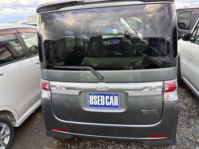 タント カスタムRS 《ターボ》純正フルエアロ15インチ/SDナビTVフルセグ/MOMO革巻きステアリング/キーレスエントリー/スマートキー/アームレスト/HIDオートライトフォグ/パワースライドア/(8枚目)