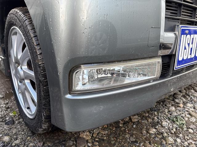 タント カスタムRS 《ターボ》純正フルエアロ15インチ/SDナビTVフルセグ/MOMO革巻きステアリング/キーレスエントリー/スマートキー/アームレスト/HIDオートライトフォグ/パワースライドア/(10枚目)