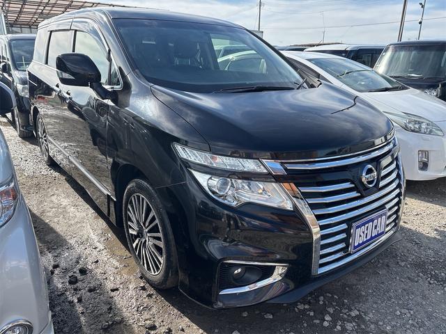 エルグランド ２５０ハイウェイスターＳ　１８インチＡＷ／　ＳＤナビＴＶフルセグＢｌｕｅｔｏｏｔｈバックカメラ／革巻きステアリング／クルコン／オットマン／フリップダウンモニター／スマキースペア有／ＥＴＣ／ハーフレザーシート／オットマン／（4枚目）