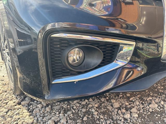 エルグランド ２５０ハイウェイスターＳ　１８インチＡＷ／　ＳＤナビＴＶフルセグＢｌｕｅｔｏｏｔｈバックカメラ／革巻きステアリング／クルコン／オットマン／フリップダウンモニター／スマキースペア有／ＥＴＣ／ハーフレザーシート／オットマン／（10枚目）