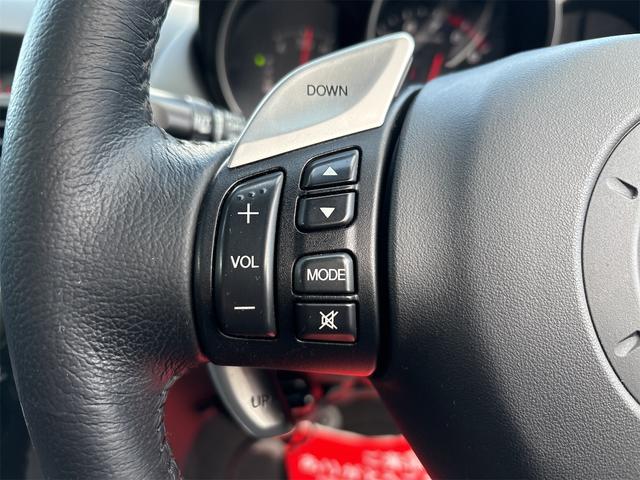 RX-8 ベースグレード 《車検8年10月》《走行86000キロ》18インチAW/CD・MDオーディオ/革巻きステアリング/パドルシフト/ETC/キーレスエントリー/HIDライト/リビルトエンジン載せ替え済みです!!(19枚目)