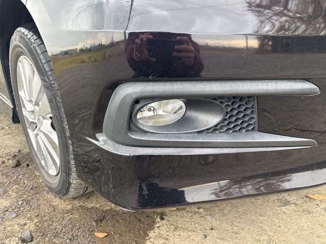 ステップワゴンスパーダ Ｚ　《４ＷＤ》純正フルエアロ１６インチＡＷ／両側パワースライドア／ＳＤナビＴＶフルセグバックカメラ／スマートキー／ＨＩＤオートライトフォグ／パドルシフト／革巻きステアリング／ＥＴＣ／オートエアコン／８人乗（10枚目）