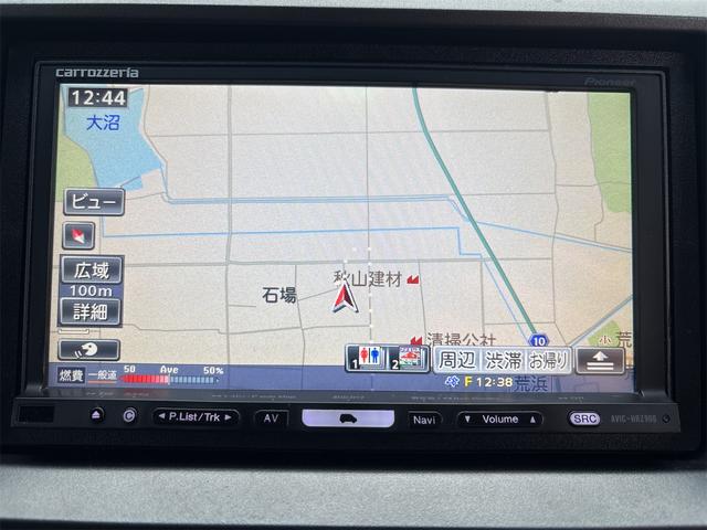 ステップワゴンスパーダ Ｚ　《４ＷＤ》純正フルエアロ１６インチＡＷ／両側パワースライドア／ＳＤナビＴＶフルセグバックカメラ／スマートキー／ＨＩＤオートライトフォグ／パドルシフト／革巻きステアリング／ＥＴＣ／オートエアコン／８人乗（18枚目）