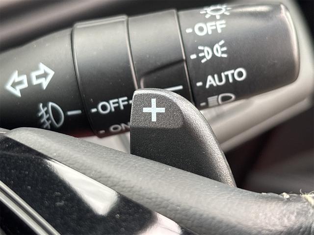 ステップワゴンスパーダ Ｚ　《４ＷＤ》純正フルエアロ１６インチＡＷ／両側パワースライドア／ＳＤナビＴＶフルセグバックカメラ／スマートキー／ＨＩＤオートライトフォグ／パドルシフト／革巻きステアリング／ＥＴＣ／オートエアコン／８人乗（25枚目）