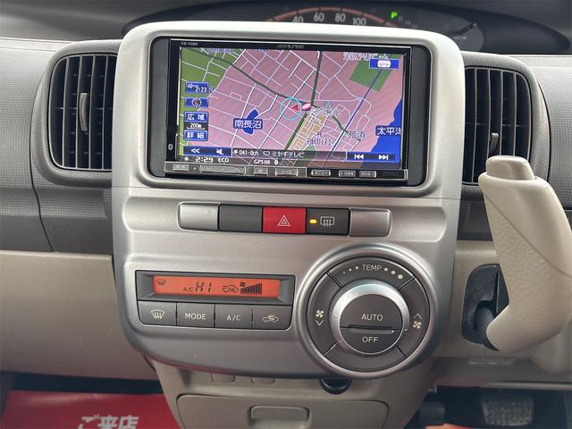 タント X 《車検2年》パワースライドア/スマートキー/オートエアコン/アームレスト/SDナビTV付いてます/ETC/アイドリングストップ(14枚目)