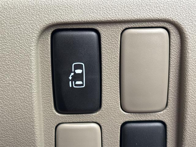 タント X 《車検2年》パワースライドア/スマートキー/オートエアコン/アームレスト/SDナビTV付いてます/ETC/アイドリングストップ(23枚目)