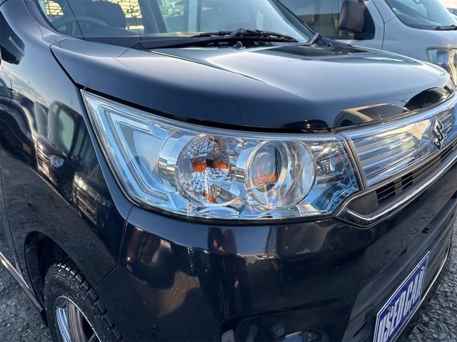 ライトは使用してますと徐々に曇ってしまいます。当店はヘッドライトを磨いてからご納車致します！ご安心ください。