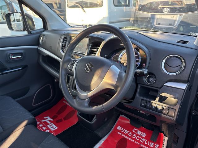 一生懸命掃除してます。