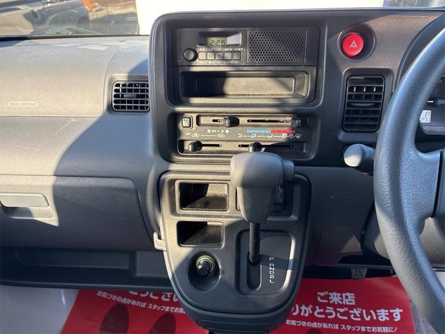 ハイゼットカーゴ DX 《車検2年》《4WD》《パワーウィンドウ》《プライバシーガラス》《キーレス》アライRA(15枚目)