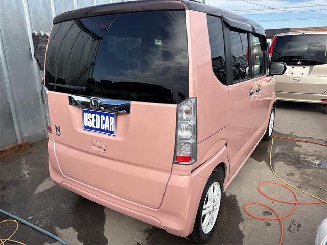 N-BOX 2トーンカラースタイル G・Lパッケージ 《後期モデル》《ピンク茶ツートン》《車検2年》衝突軽減ブレーキシステム/プッシュスタート/スマートキー/HIDオートライト/ETC/純正ナビTVフルセグBluetoothバックカメラ/両側パワスラ/(6枚目)