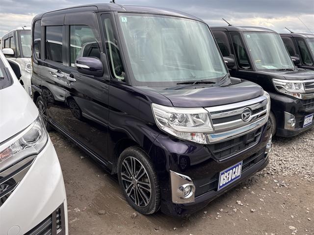 タント カスタムRS SA 《4WDターボ》純正フルエアロ15インチAW/プッシュスタート/スマートキー/両側パワースライドア/SDナビTVBluetooth/革巻きステアリング/衝突軽減ブレーキシステム/ETC/(4枚目)