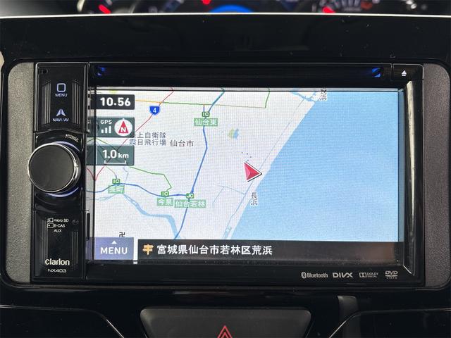 タント カスタムRS SA 《4WDターボ》純正フルエアロ15インチAW/プッシュスタート/スマートキー/両側パワースライドア/SDナビTVBluetooth/革巻きステアリング/衝突軽減ブレーキシステム/ETC/(17枚目)