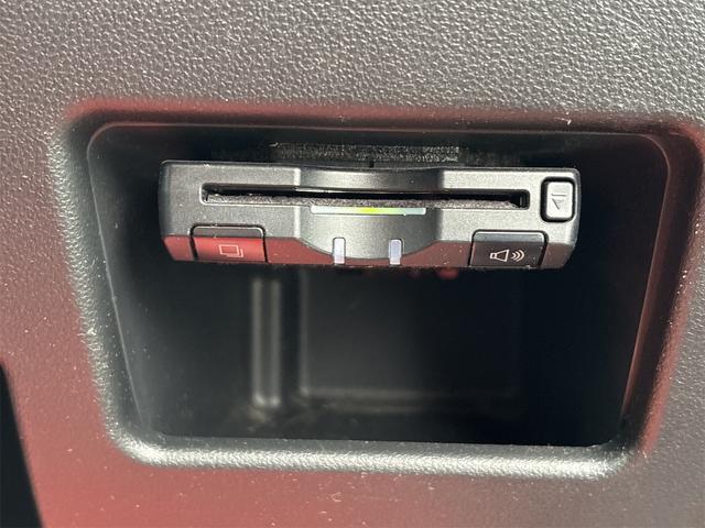 タント カスタムRS SA 《4WDターボ》純正フルエアロ15インチAW/プッシュスタート/スマートキー/両側パワースライドア/SDナビTVBluetooth/革巻きステアリング/衝突軽減ブレーキシステム/ETC/(28枚目)