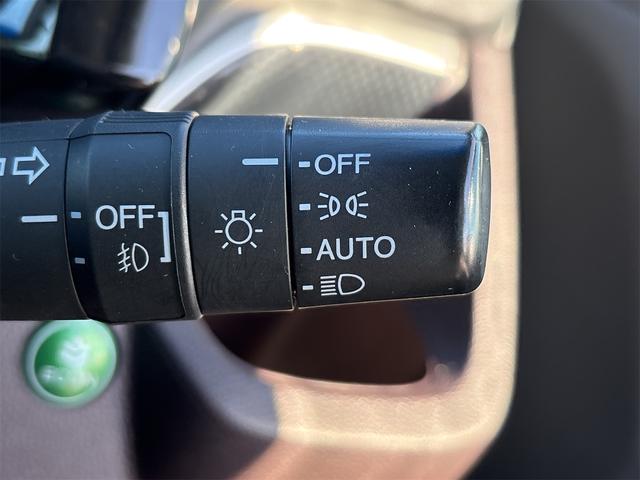 便利なオートライトついてます！