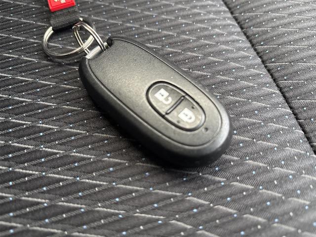 ワゴンＲスティングレー Ｘ　《走行４８６００キロ》基本装備フル装備／純正フルエアロ１４インチＡＷ／プッシュスタート／スマートキー／オートエアコン／ＨＩＤオートライトフォグ／（23枚目）