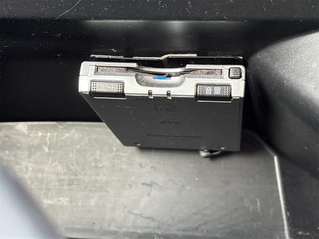 Ｎ－ＢＯＸカスタム Ｇ・Ｌパッケージ　《４ＷＤ》《車検２年》（29枚目）