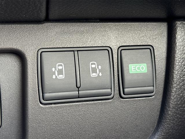 セレナ ハイウェイスターS-HVアドバンスドセーフティパック 《走行37800キロ》《後期モデル》《車検2年》SDナビTVフルセグBluetoothバックカメラ/アラウンドビュー/衝突軽減ブレーキ/革巻きステアリング/クルーズコントロール/ETC/スマートキー(32枚目)