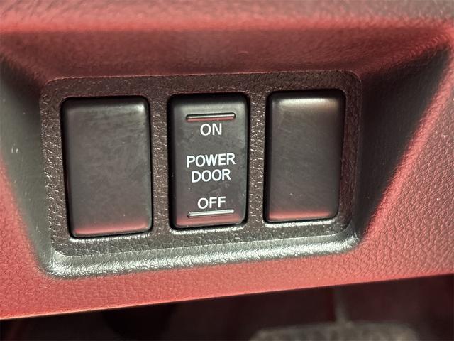 セレナ ハイウェイスターS-HVアドバンスドセーフティパック 《走行37800キロ》《後期モデル》《車検2年》SDナビTVフルセグBluetoothバックカメラ/アラウンドビュー/衝突軽減ブレーキ/革巻きステアリング/クルーズコントロール/ETC/スマートキー(35枚目)