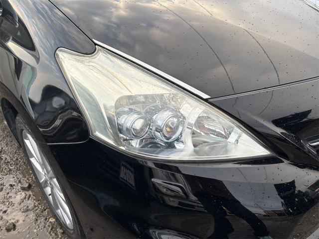 プリウスアルファ Ｓツーリングセレクション　《車検２年》《１７インチＡＷ》ＳＤナビＴＶフルセグＢｌｕｅｔｏｏｔｈバックカメラ／革巻きステアリング／プッシュスタート／スマートキー／クルーズコントロール／純正１７インチアルミ／（3枚目）